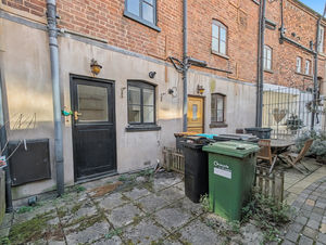 Photo 12- click for photo gallery